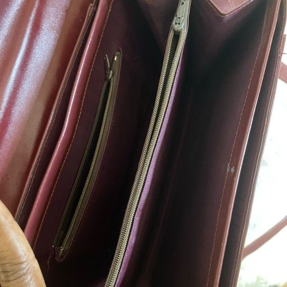 Vintage Cartier authentic purse with strap Bag Very good pre-owned condition! - Picture 10 of 16